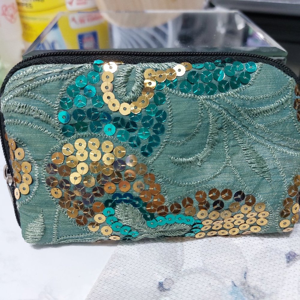 Green Sequins Mini Zipper Pouch Cosmetic Bag Wristlet Bag With Hair Accessories